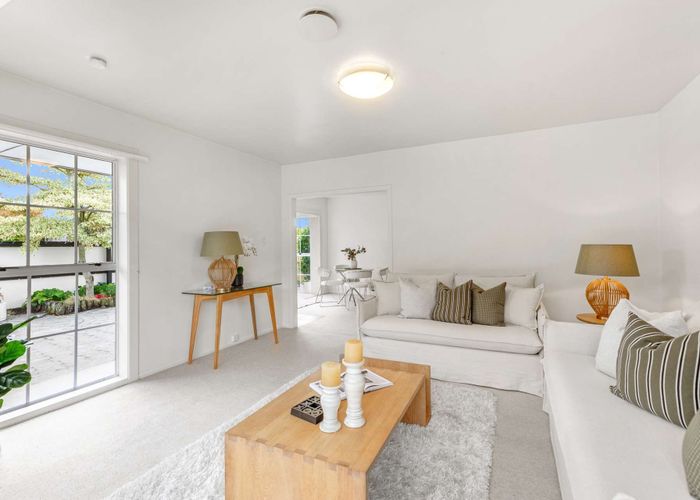  at 1/21 Greenock Street, Redwood, Christchurch