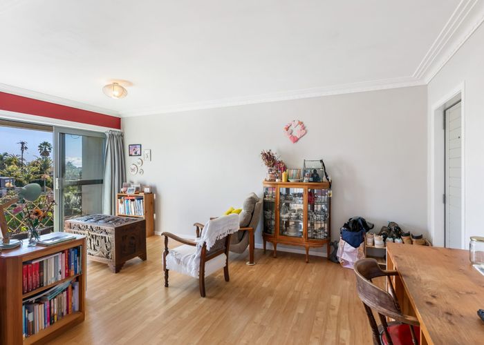  at 9/8 Western Springs Road, Western Springs, Auckland City, Auckland