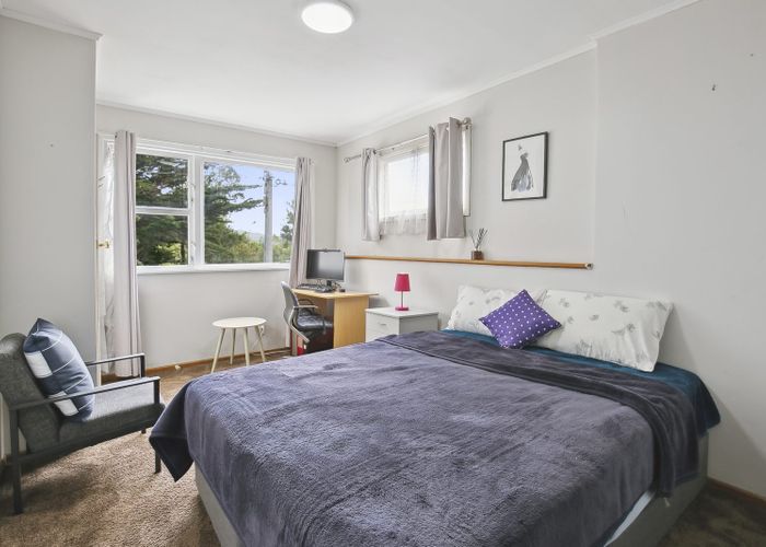  at 11 Lomond Street, Newlands, Wellington