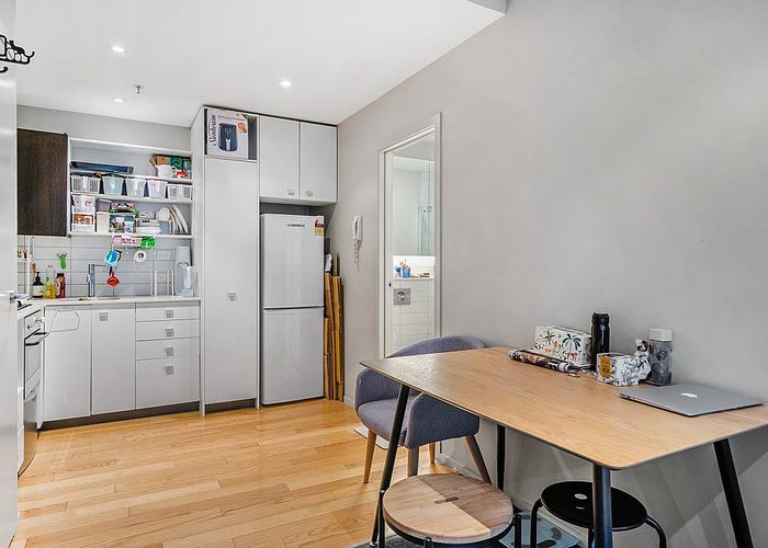  at 410/19 College Street, Te Aro, Wellington