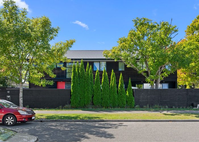  at 42 Newnham Terrace, Ilam, Christchurch City, Canterbury