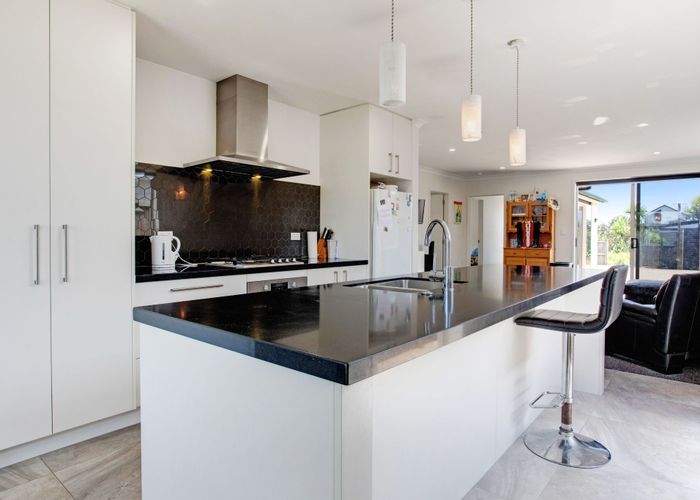  at 32 Tawhiti Road, Pukekohe, Pukekohe