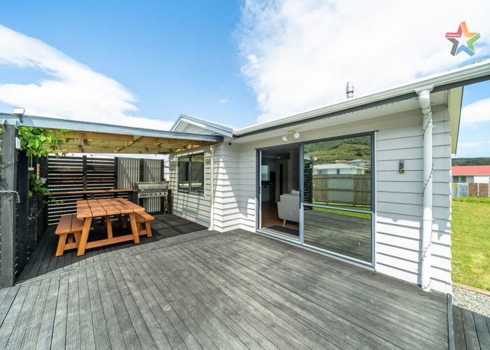  at 5 Ashburn Road, Wainuiomata, Lower Hutt