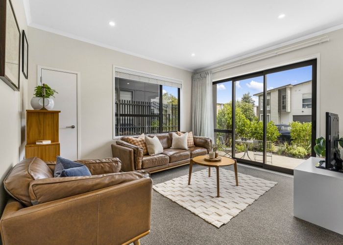  at 10 Walter Merton Road, Hobsonville, Waitakere City, Auckland