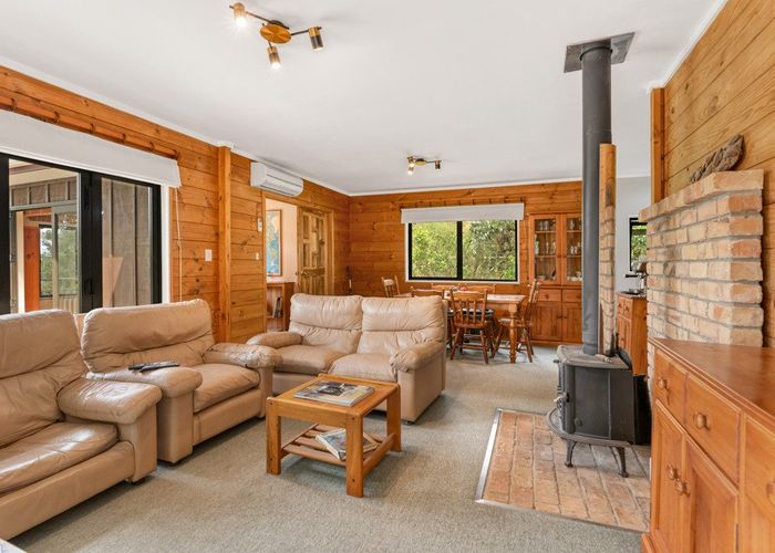  at 210 Wade River Road, Wade Heads, Whangaparaoa