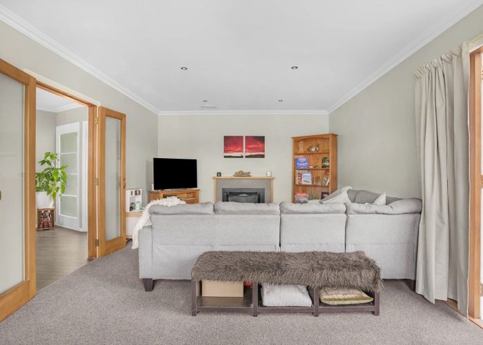  at 21 Pollard Street, Wainuiomata, Lower Hutt, Wellington