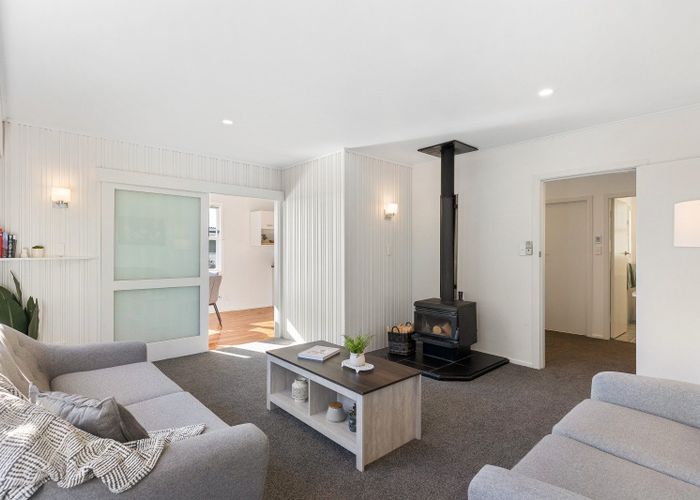  at 11 Lomond Street, Newlands, Wellington, Wellington