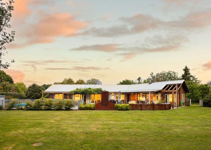  at Cambridge, Waipa, Waikato