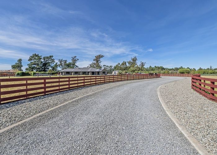  at 9 Thorndon Close, Kirwee