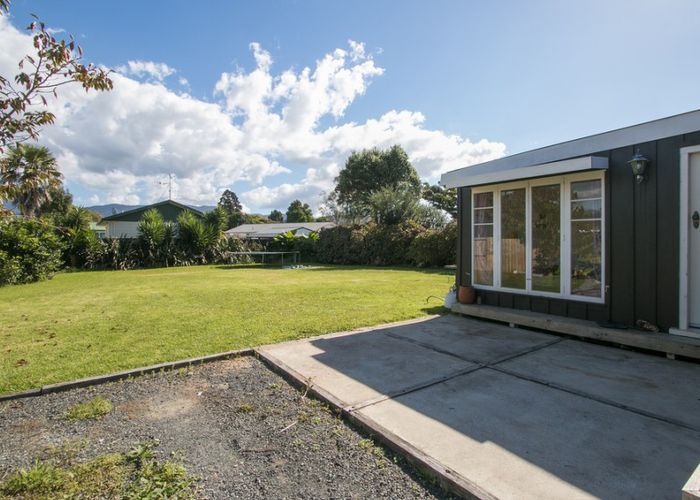  at 9 Clive Road, Katikati, Katikati