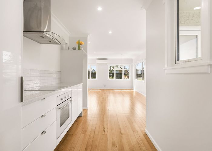  at 12 Watling Street, Gate Pa, Tauranga, Bay Of Plenty