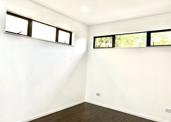  at 29 Archers Rd, Glenfield, North Shore City, Auckland