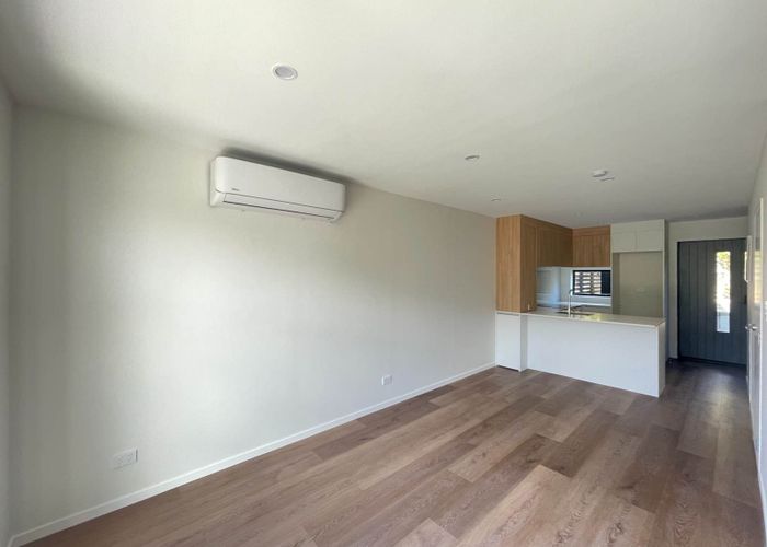  at 7 Selo Street, Glen Eden, Waitakere City, Auckland