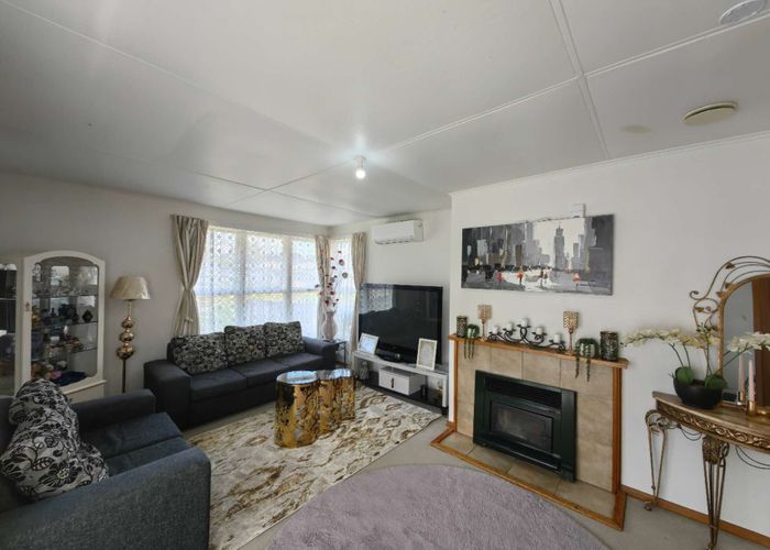  at 1/6A Kallu Crescent, Mount Roskill, Auckland City, Auckland