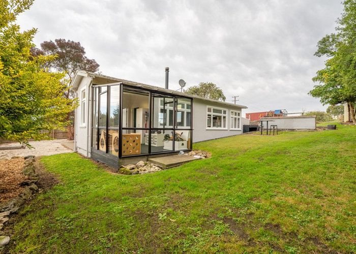  at 114 Oamaru-Alma Road, Deborah