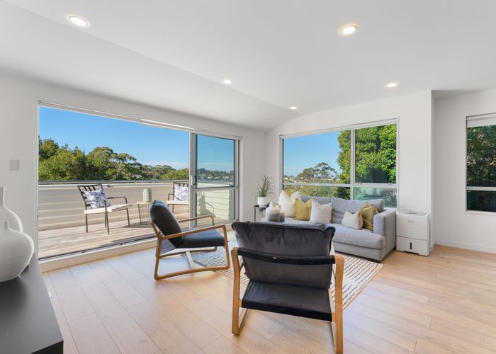  at 104 Fairview Avenue, Fairview Heights, North Shore City, Auckland