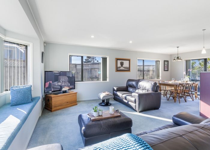  at 139 Flanshaw Road, Te Atatu South, Auckland