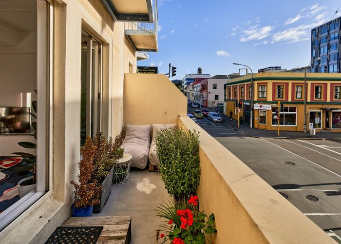  at 2/42 Vivian Street, Te Aro, Wellington
