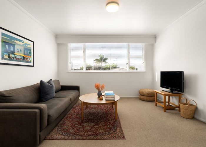  at 8/19 Vine Street, Saint Marys Bay, Auckland City, Auckland