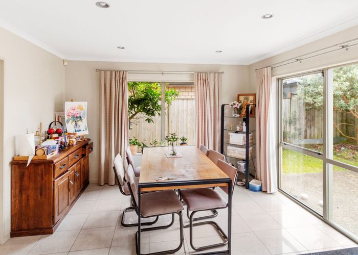  at 13 Strundeen Close, Flat Bush, Manukau City, Auckland