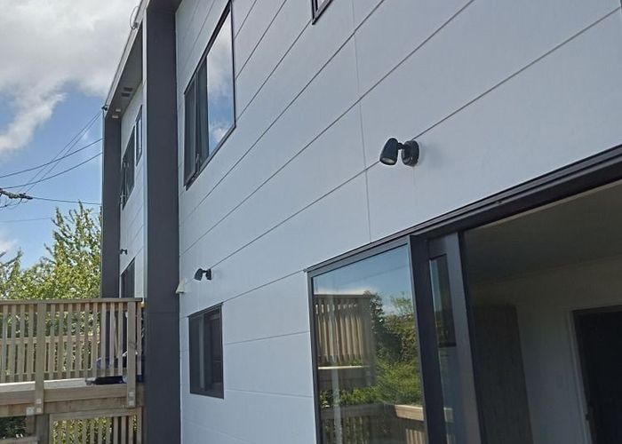 at 2/1 St Abbs Place, North Dunedin, Dunedin, Otago