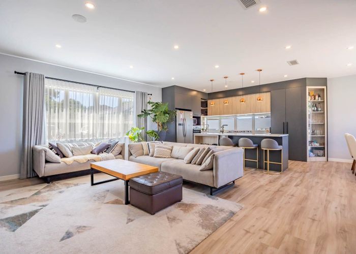  at 144 Astley Avenue, New Lynn, Auckland