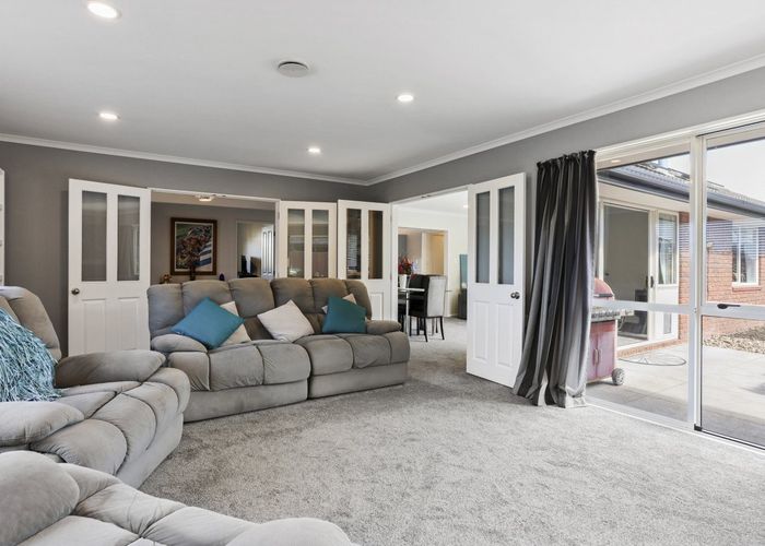  at 1 Flaxgrove Place, Parklands, Christchurch City, Canterbury