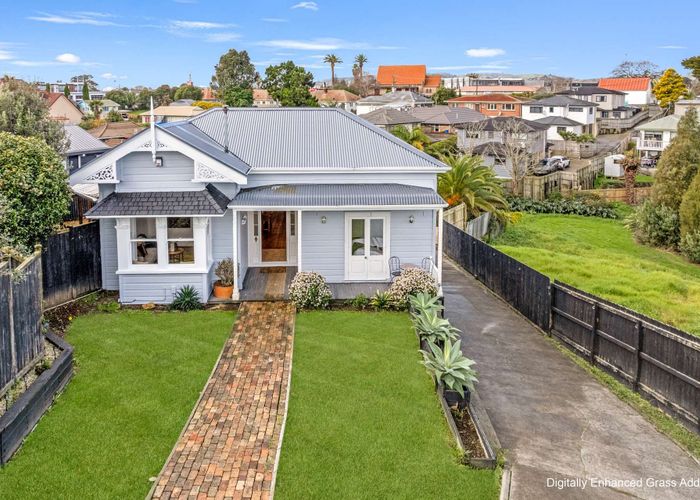  at 12 Don Street, Papakura, Papakura, Auckland