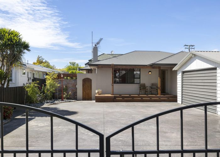  at 58 Kings Avenue, Matua, Tauranga