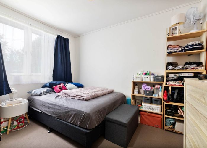  at 3 Bellamy Place, Blockhouse Bay, Auckland City, Auckland
