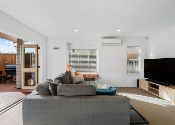  at 1/110 Gowing Drive, Meadowbank, Auckland City, Auckland