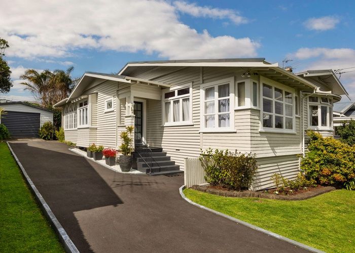  at 12 Harlston Road, Mount Albert, Auckland