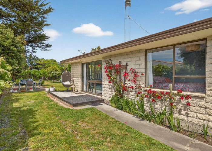  at 2/265 Estuary Road, South New Brighton, Christchurch City, Canterbury