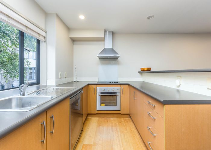  at 4 Dovedale Place, Parnell, Auckland