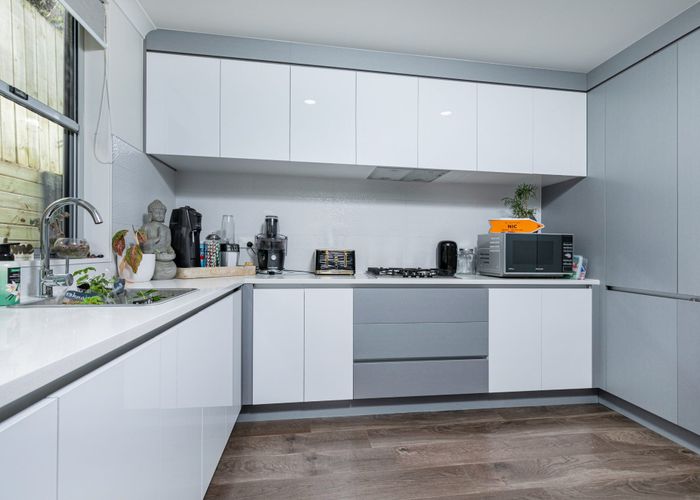  at 3 Santorini Rise, Bayview, Auckland