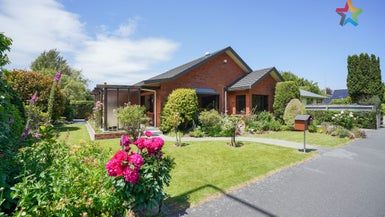  at 195 Queens Drive, Windsor, Invercargill