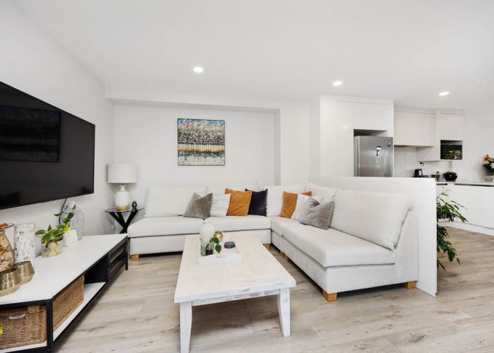  at 8 Aviation Drive, Hobsonville, Waitakere City, Auckland