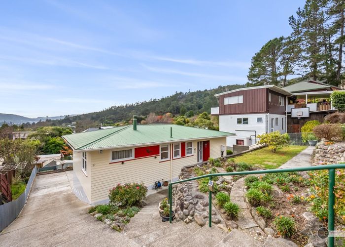  at 37 Dalton Grove, Stokes Valley, Lower Hutt
