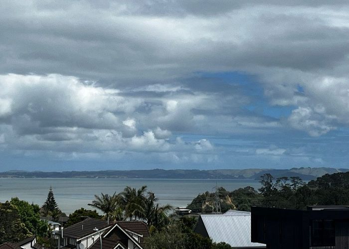  at 9 Eleanor Place, Blockhouse Bay, Auckland