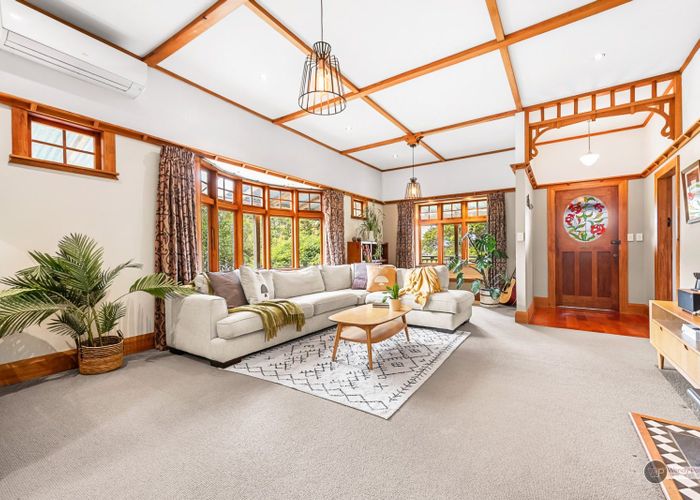  at 6 Prouse Grove, Silverstream, Upper Hutt