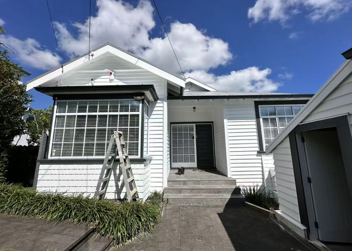  at 8 Spencer Street, Remuera, Auckland City, Auckland