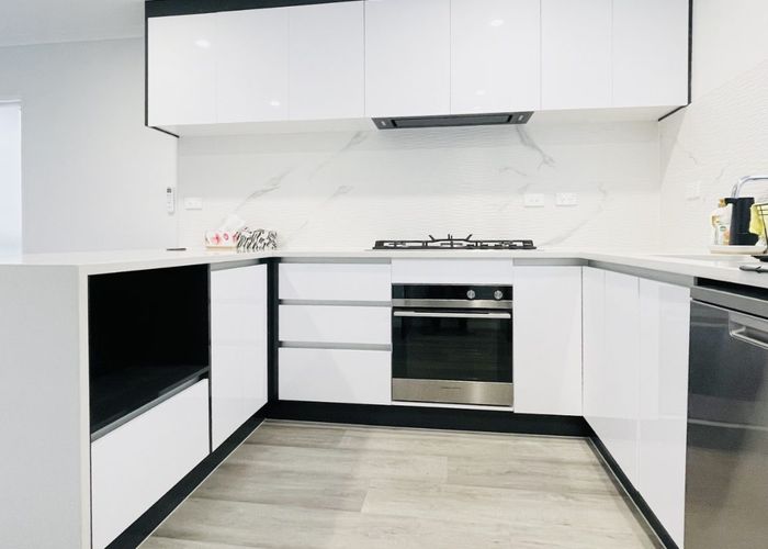  at 10B George Street, Mangere East, Auckland