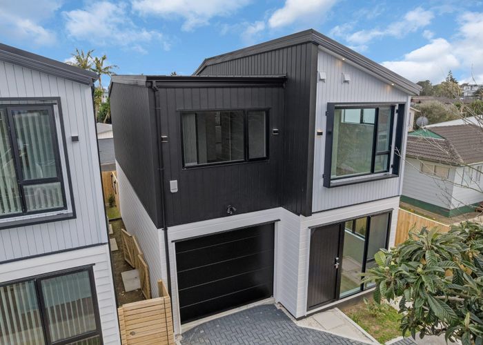  at 22 Justamere Place, Weymouth, Manukau City, Auckland
