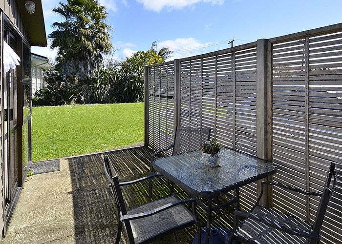  at 1 Sullivan Ave, Mangere Bridge, Manukau City, Auckland