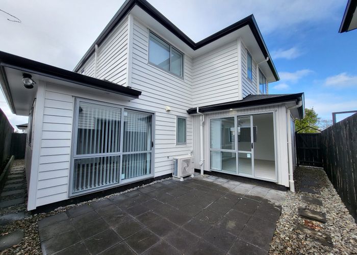 For rent 157 Riverside Avenue, Point England, Auckland City, Auckland