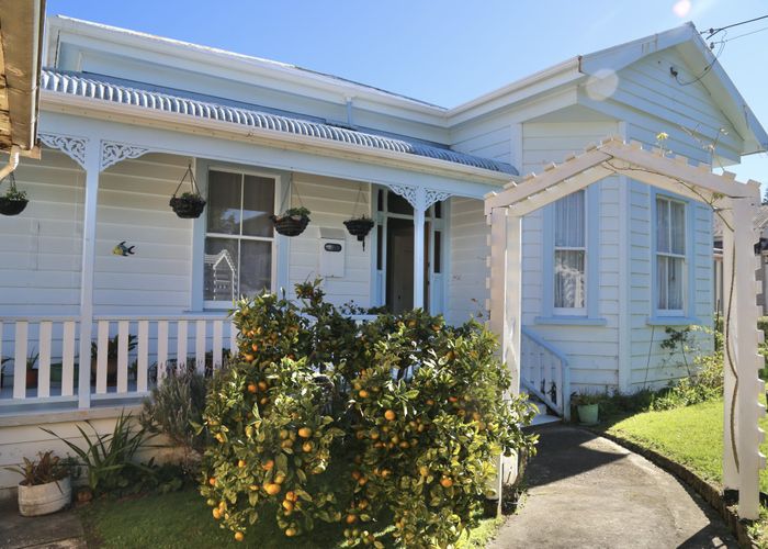  at 41 Roberton Road, Avondale, Auckland City, Auckland
