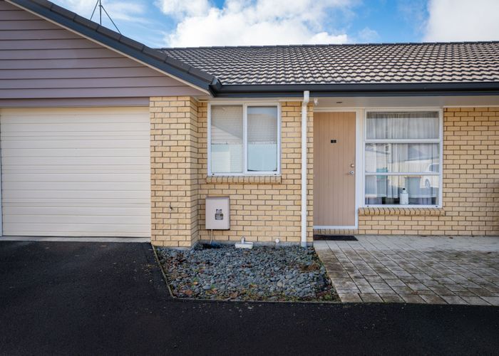  at 8B Pitt Street, Frankton, Hamilton, Waikato