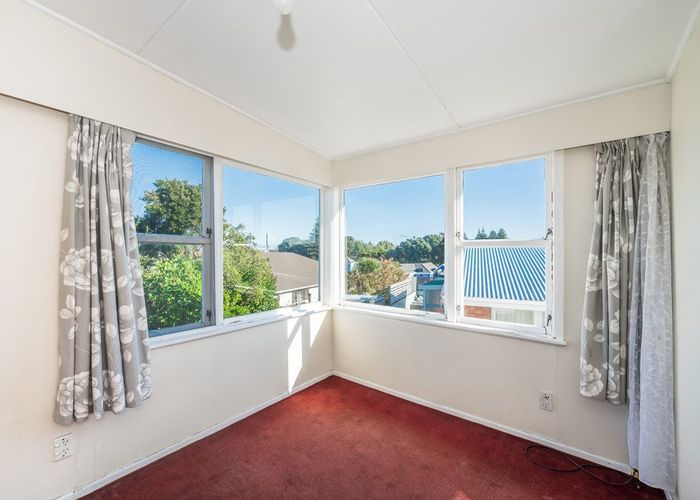  at 14 Kowhai Grove, Raumati Beach, Kapiti Coast, Wellington
