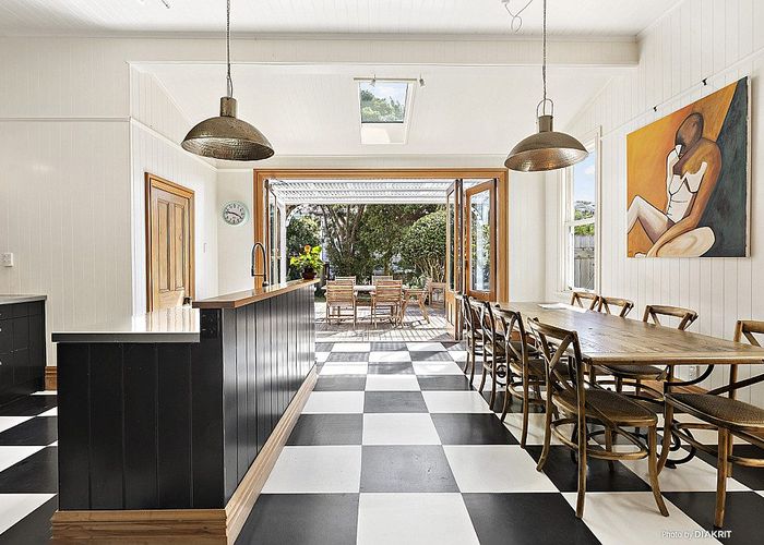  at 164 Tasman Street, Mount Cook, Wellington, Wellington