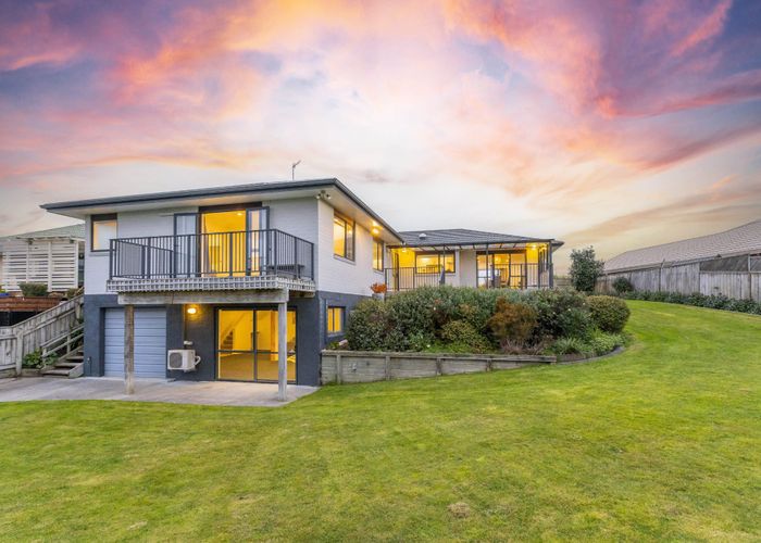  at 5 Sovereign Way, Paraparaumu